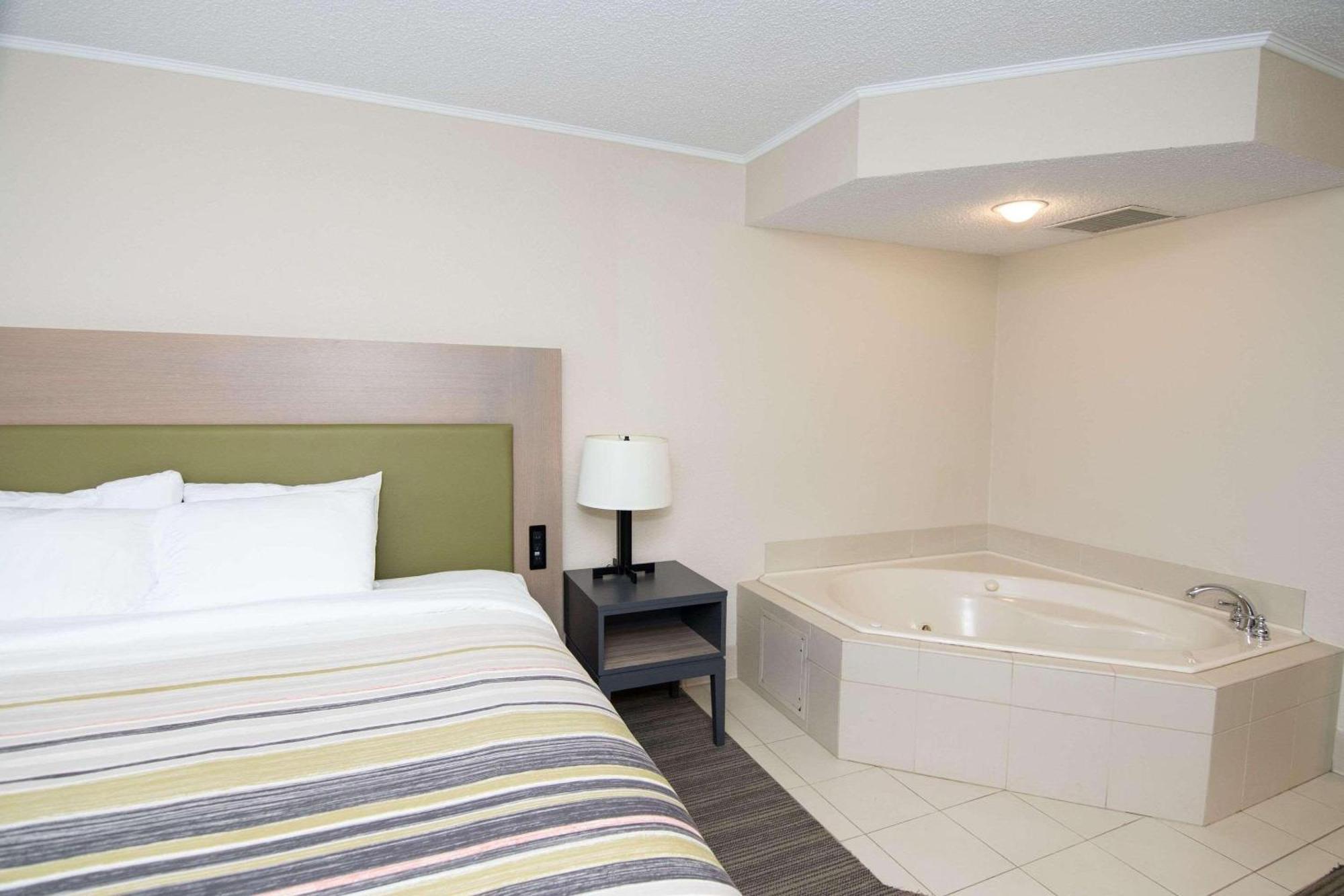 Country Inn & Suites By Radisson, Lehighton-Jim Thorpe, Pa Экстерьер фото